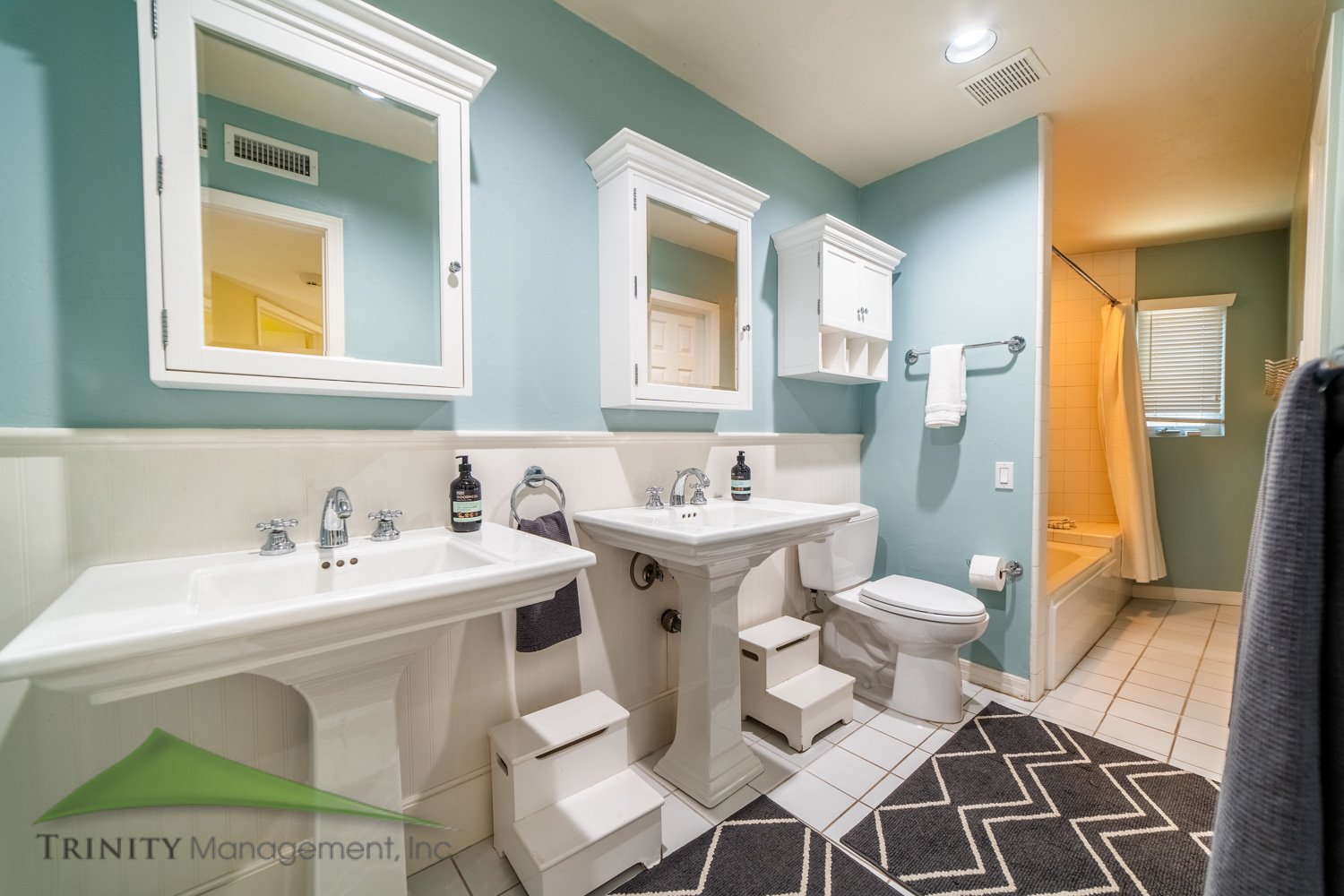 13785 Nogales Drive - 1 property image